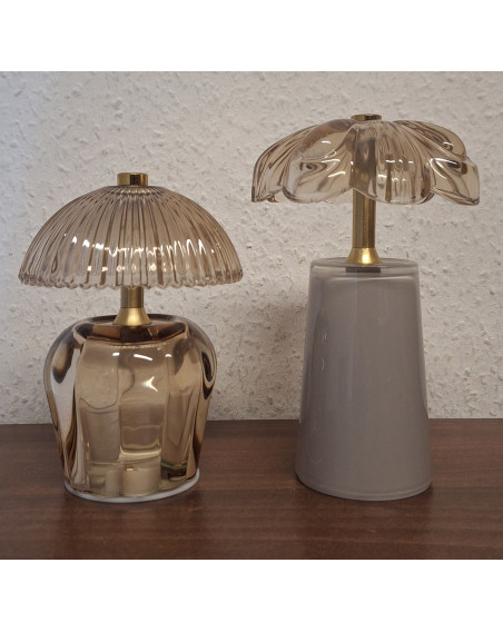 LED Lampe Blume "Schirm" Nude 15x11cm aus Glas mit Timer