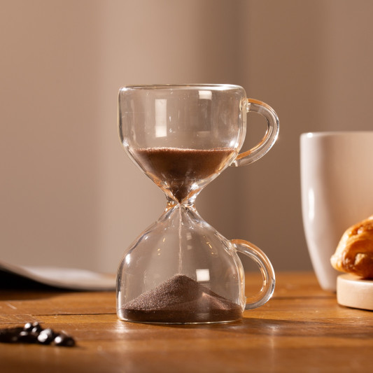 Kaffeepause Sanduhr 15 Minuten Pause, Glas mit Kaffeepulver