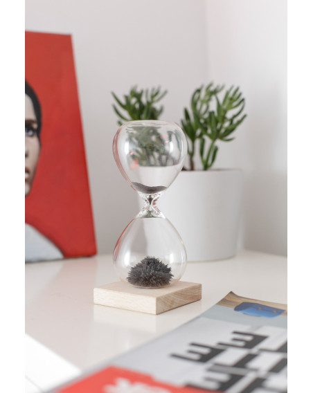Sanduhr mit magnetischem Holzsockel 60 Sekunden durchatmen