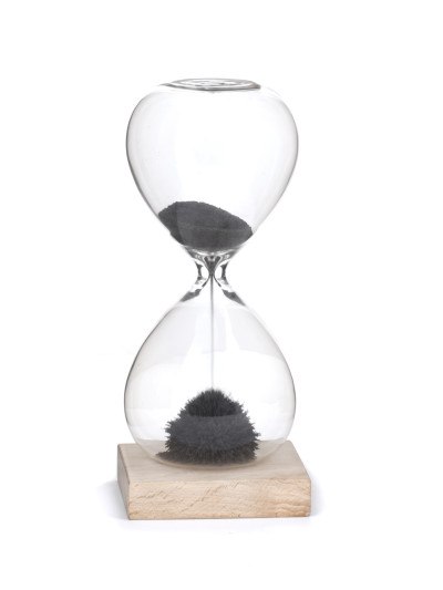 Sanduhr mit magnetischem Holzsockel